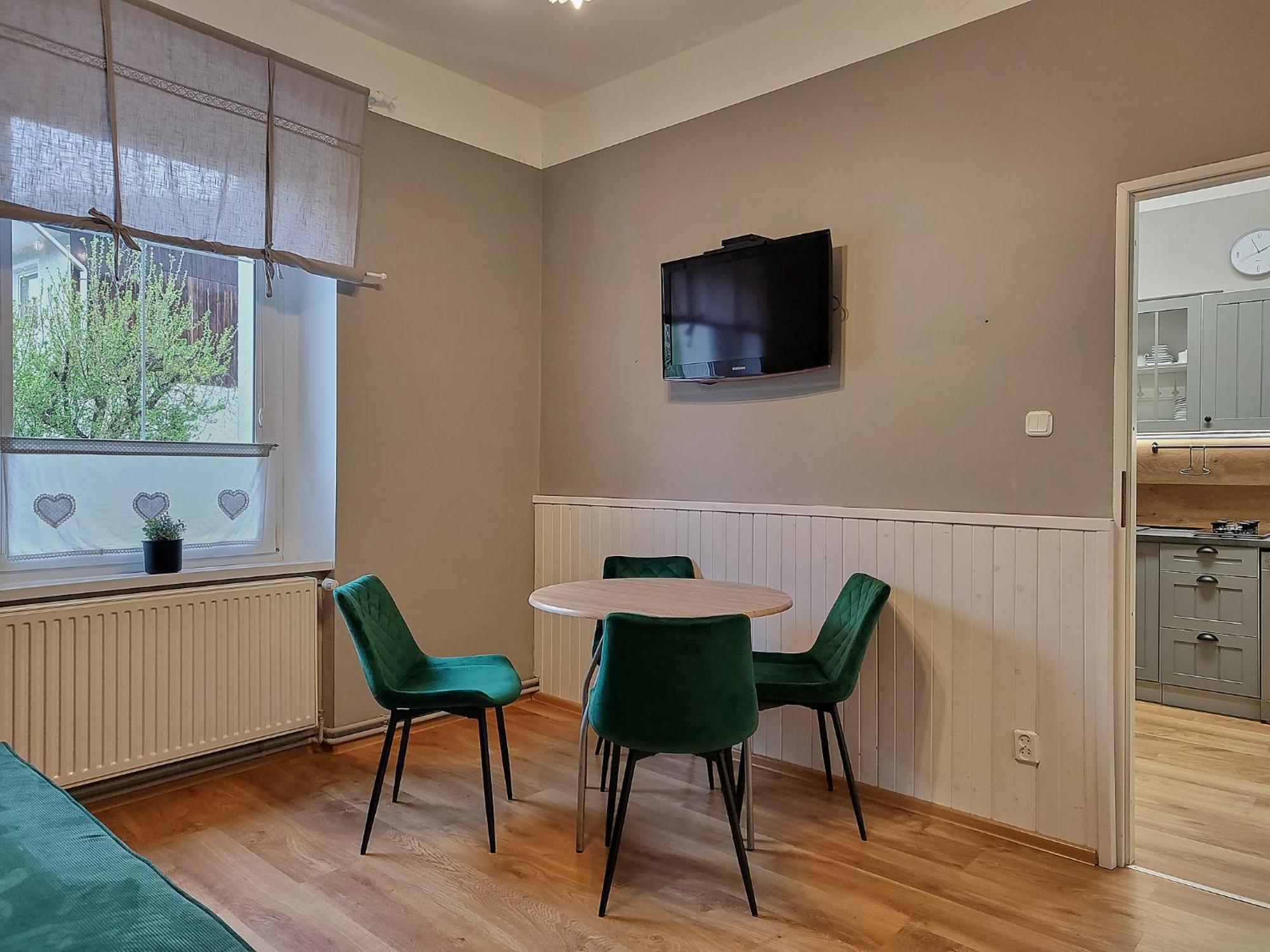 Apartament Swierkowy - Kolejowa Karpacz Ngoại thất bức ảnh