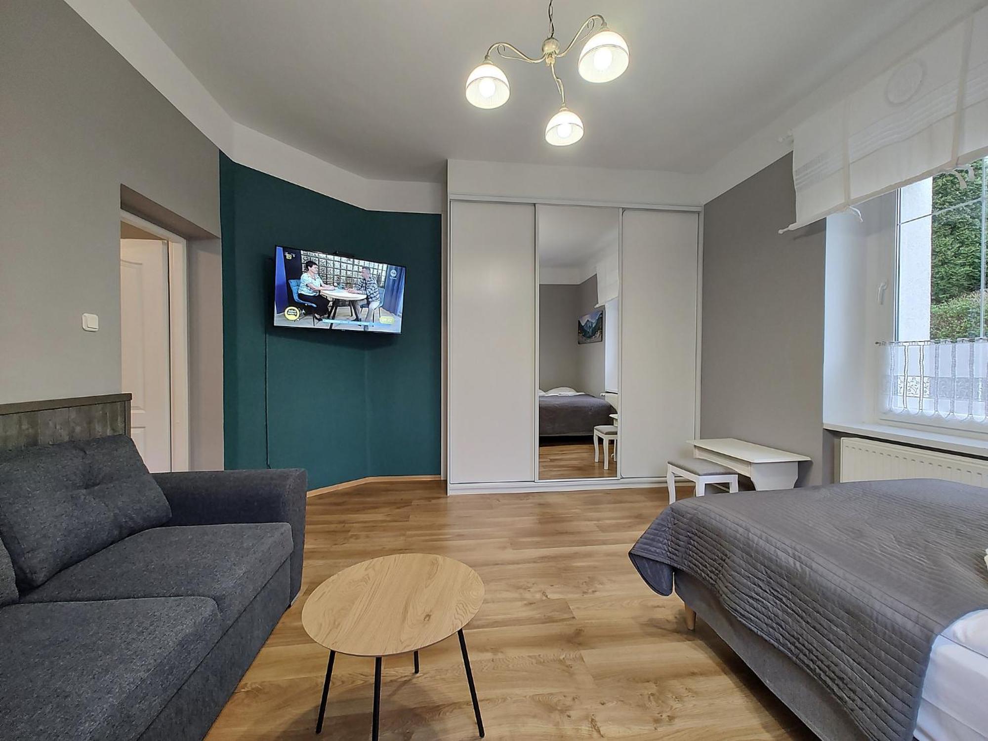 Apartament Swierkowy - Kolejowa Karpacz Ngoại thất bức ảnh
